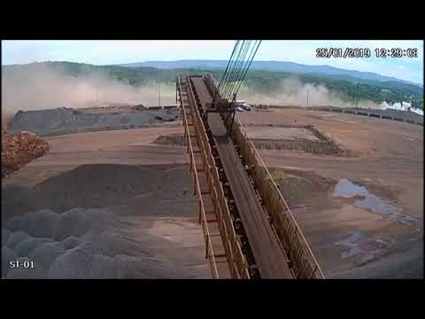 Novo vídeo mostra momento em que a lama invade Brumadinho