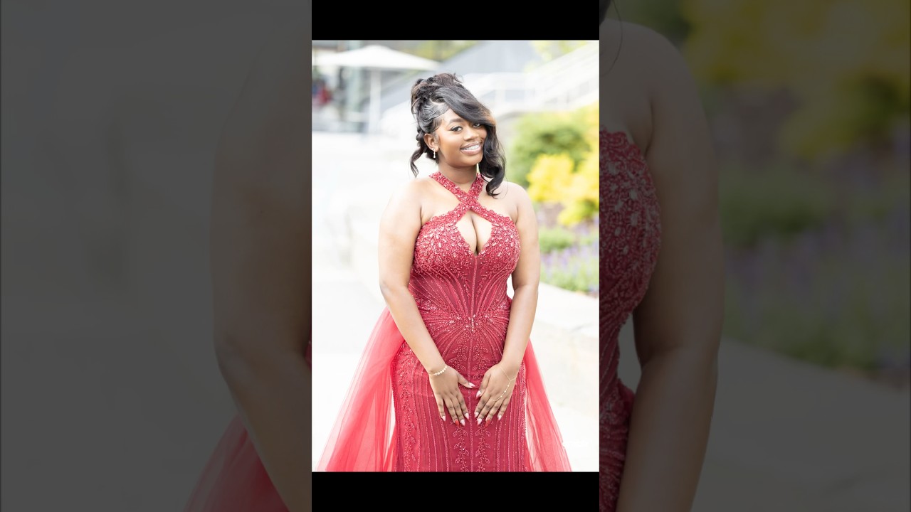 Prom26” PinUp Updo side part