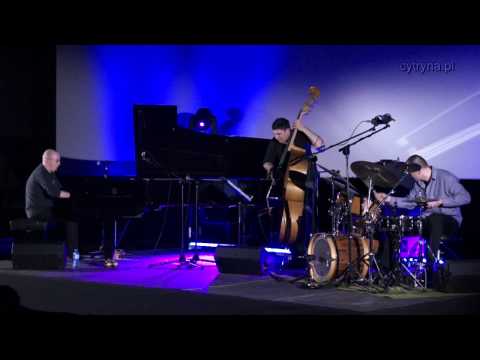 Marcin Wasilewski Trio - Big Foot (from 