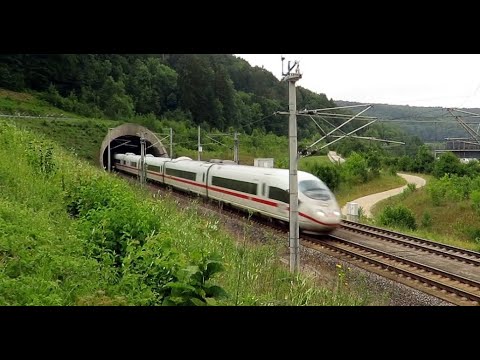 ICE 3 300 km/h - Sonic Boom With German ICE Train - Tunnelknall  - Sound