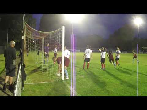 Horsham YMCA 1 Horley Town 4