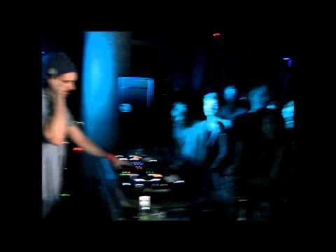 Mobilee Rooftop Session with Re.You