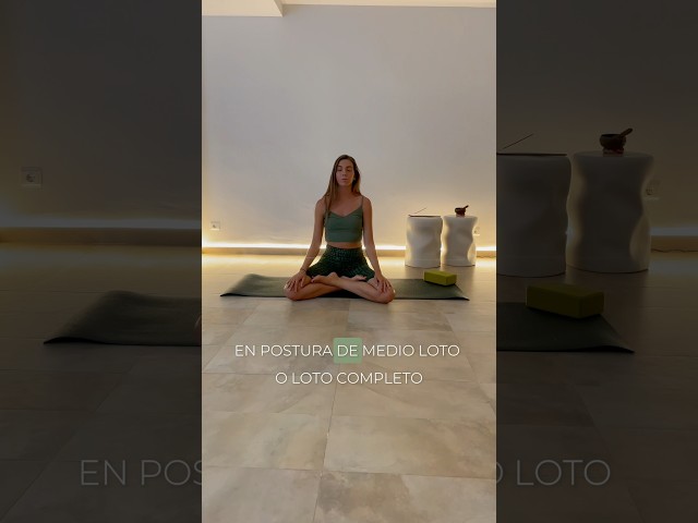 Vídeo relacionado con Yoga para niños - Mindfulness para niños: Libro reversible: 22 (Macro Junior)