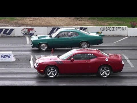 2014 CHALLENGER RT vs 1970 DUSTER