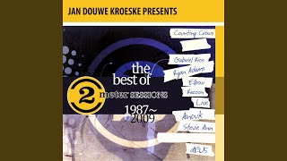 Waltz #2 (XO) (2 Meter Session)