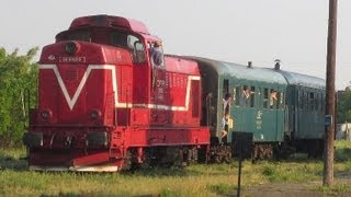 preview picture of video 'Romania: CFR Class 69 diesel loco departs from Oravita on a train to Anina'