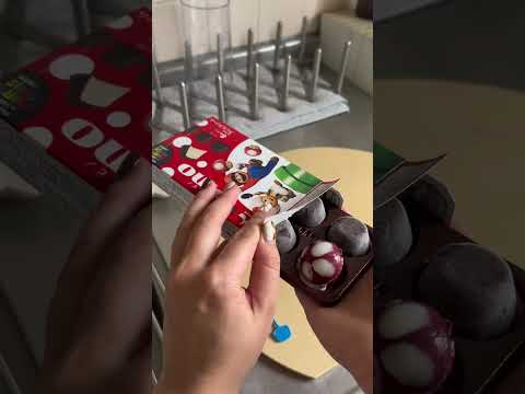 人間と接触するとマウスの外見が変化する