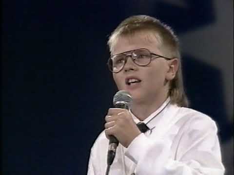 Matias Sassali - Elämää juoksuhaudoissa