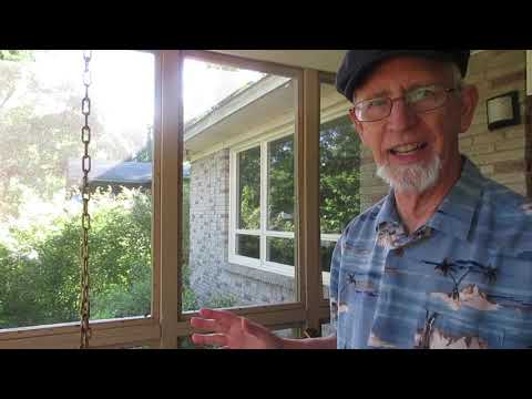 What are my Favorite Ukuleles to Play?  Here are my Top Five!