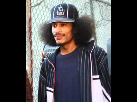 Layzie Bone ft WC - Connectin' The Plots Remix