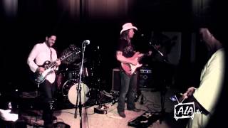 Billy Vasquez, Dave Shelley, Matt Calderin & Shaka Pace - Flynt Party clip 3
