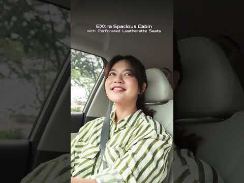Driving around city with Geely EX2