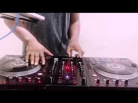 Beat Juggling — DJ Pouchino