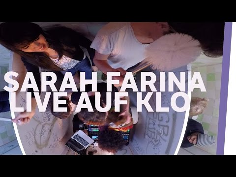 Live auf Klo: Sarah Farina DJ Set 🚽🎶 | Toilet Room