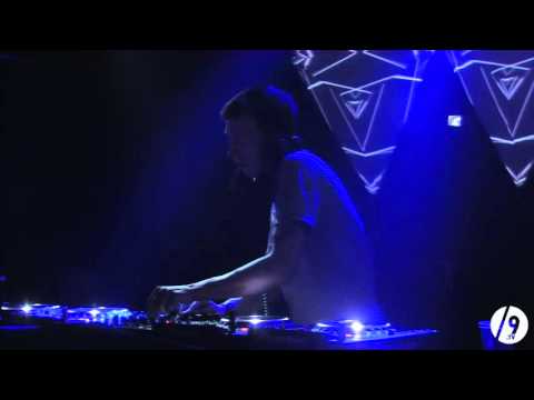 JAMES MARVEL ● BIG BURDON  SLASH9 tv HD