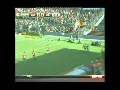 Enunabaldosa Hugo Colace