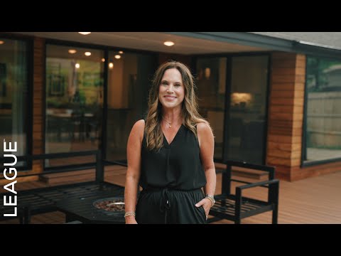 Hidden Gem on a Quiet, Tree-Lined Street in Overton Park | LEAGUE Real Estate