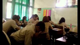 preview picture of video 'The memories in the high scool :') SMA N 8 Surakarta'