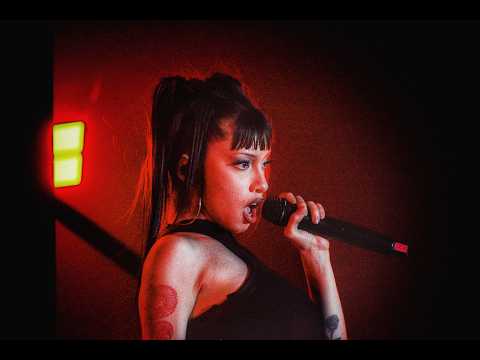 SIX SEX EN C ART MEDIA