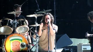 Pearl Jam: Johnny Guitar [HD] 2009-10-28 - Philadelphia, PA