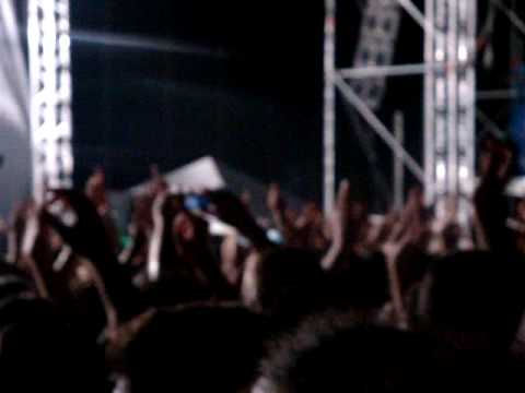 Tiesto live in Athens 04/07/2009 Chase The Jupiter (Ernesto vs. Bastian Mashup)