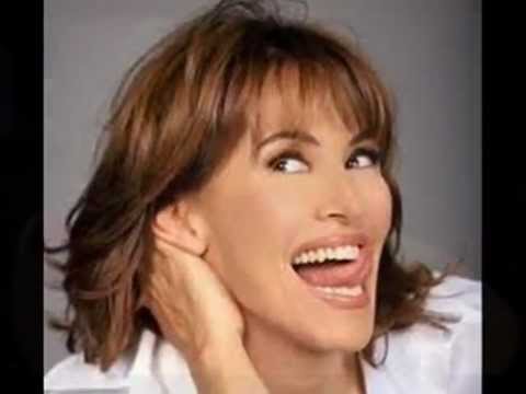 mastelloni-al piano bar di Barbie-sigla de la fattoria