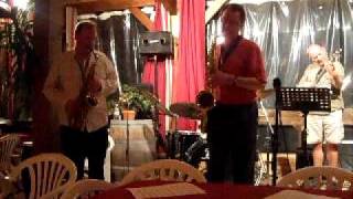 THE JAMFS ARE COMING