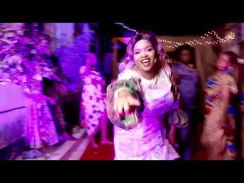 Amina Vikoba Ft Mack zube (official Music Video)