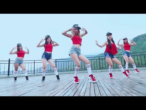 (Maiv Thoj)-“XAV HLUB CES QHIA” (NKAUJ HMOOB VIỆT LÀO)