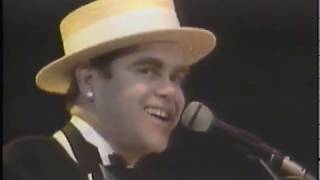 Elton John &quot;Breaking Hearts Tour&quot; (Wembley, 1984)