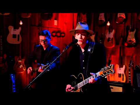 Jakob Dylan "Nothing but the Whole Wide World" on Guitar Center Sessions