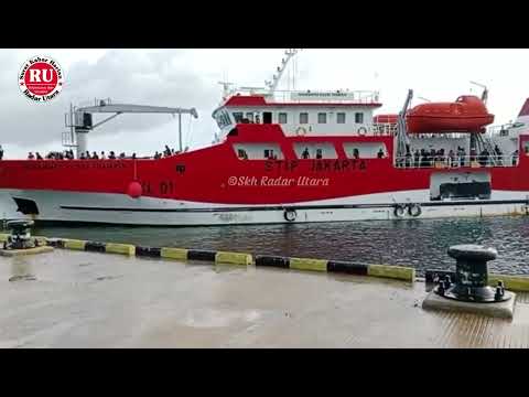 Kapal MH Thamrin perdana sandar di Dermaga Enggano