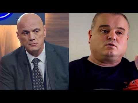 Moderatori provokon Gani Gecin per Sabit Gecin.Shikoni si reagon Gani Geci