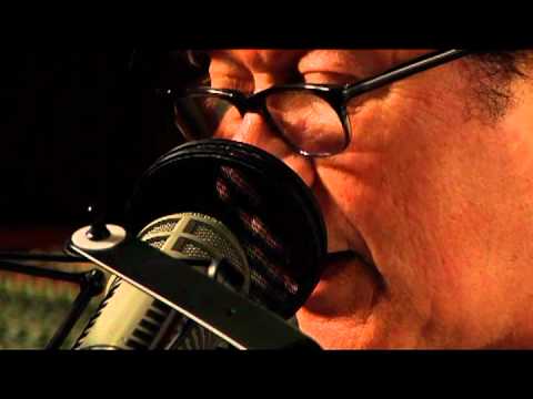 Robbie Robertson talks about seeing Little Junior Parker