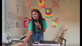 The Internet - Hold On (mostly) live loop cover by Tika