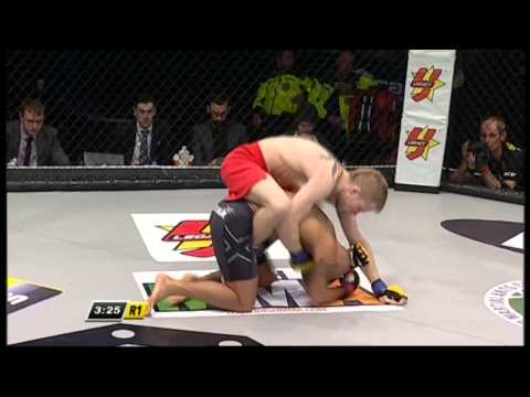 Toni Tauru vs Martin Akhtar full fight