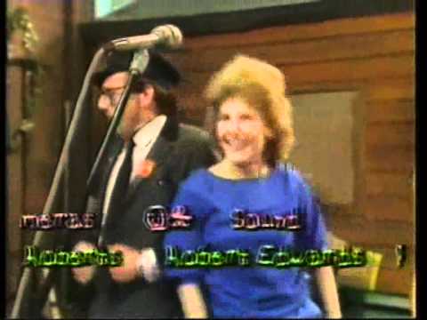 The Belle Stars - The Entertainer live on No. 73