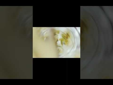 ghar ke samosa 😋😋10 samosa hashtags · #samosa - 32% · #foodie - 10% · #food - 9% ·