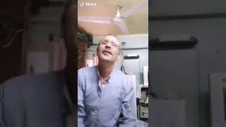 preview picture of video 'الشباب ينبع من شيب هذا الرجل'