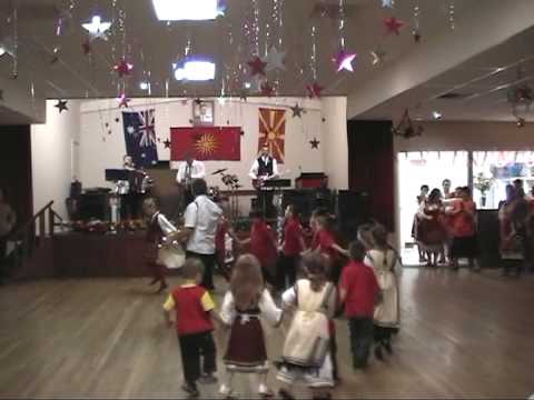 Macedonian Dancing Group "SLOBODA" Adelaide - Junior Group - Christmas 2009