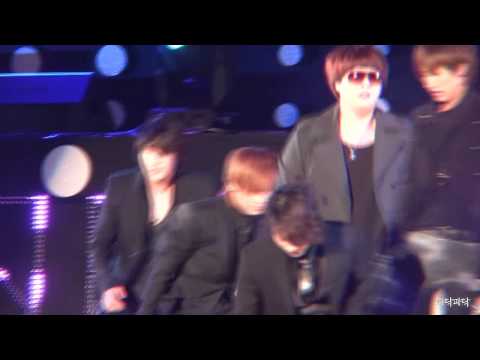 [Fancam]091010 Dream Concert Super Junior It's You (LeeTeuk)