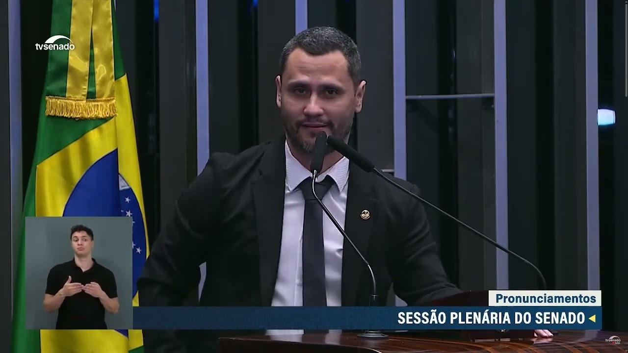 O mundo dando cambalhotas! Lula quer comprovantes impressos do voto para confiar em Maduro.