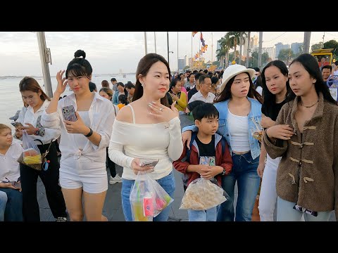 Phnom Penh Riverside Evening Street Food Tour | Relaxing Cambodian Flavors to Enjoy