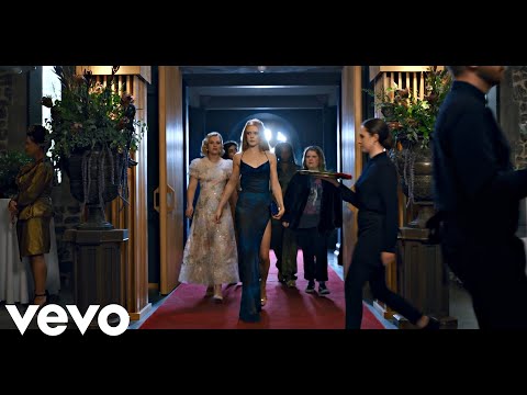 Winx Club - Darkside (from Fate: The Winx Saga Season 2) | Official Video