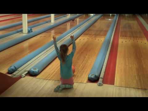 download lagu mp3 mp4 Olds Bowling, download lagu Olds Bowling gratis, unduh video klip Olds Bowling