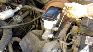 Tahoe brake master cylinder replace