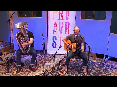 Rudi Bučar in Goran Krmac: Plešem (živo Prva vrsta)