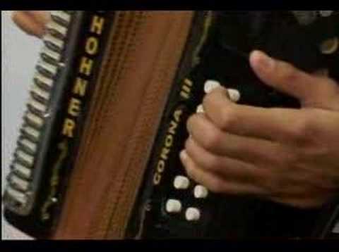 LUIFER CUELLO Unplugged A CHILLAR A OTRA PARTE