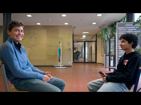 7 questions to GM Andrey Esipenko | 2. Schachbundesliga West (deutsche Untertitel)