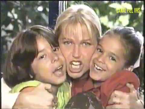 Chamada Xuxa Especial Natal no mundo da imaginação -